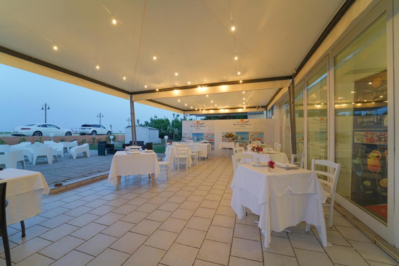 Hotel Rivabella Davoli Exterior foto